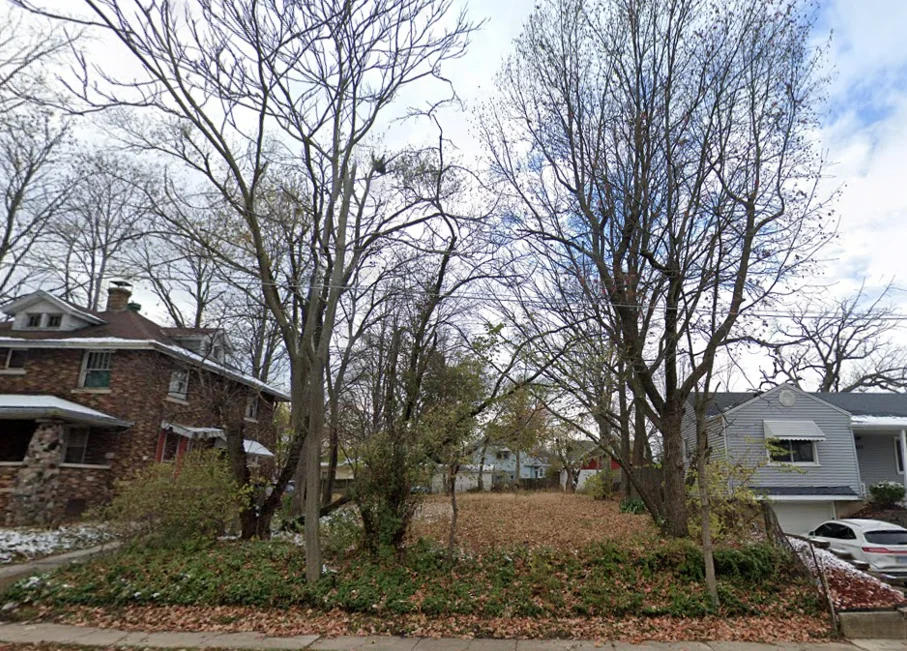 305 LOW ST, BLOOMINGTON, IL 61701
