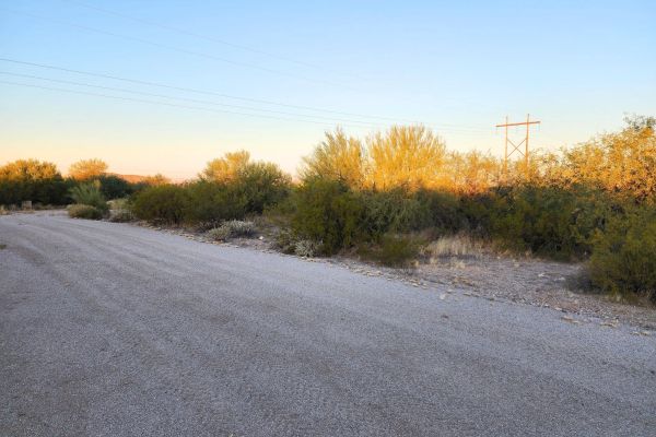 Desert Vibe in Pinal AZ, 15.56 Acres of Flat Buildable Land with Power & Easy Highway Access - Image 5