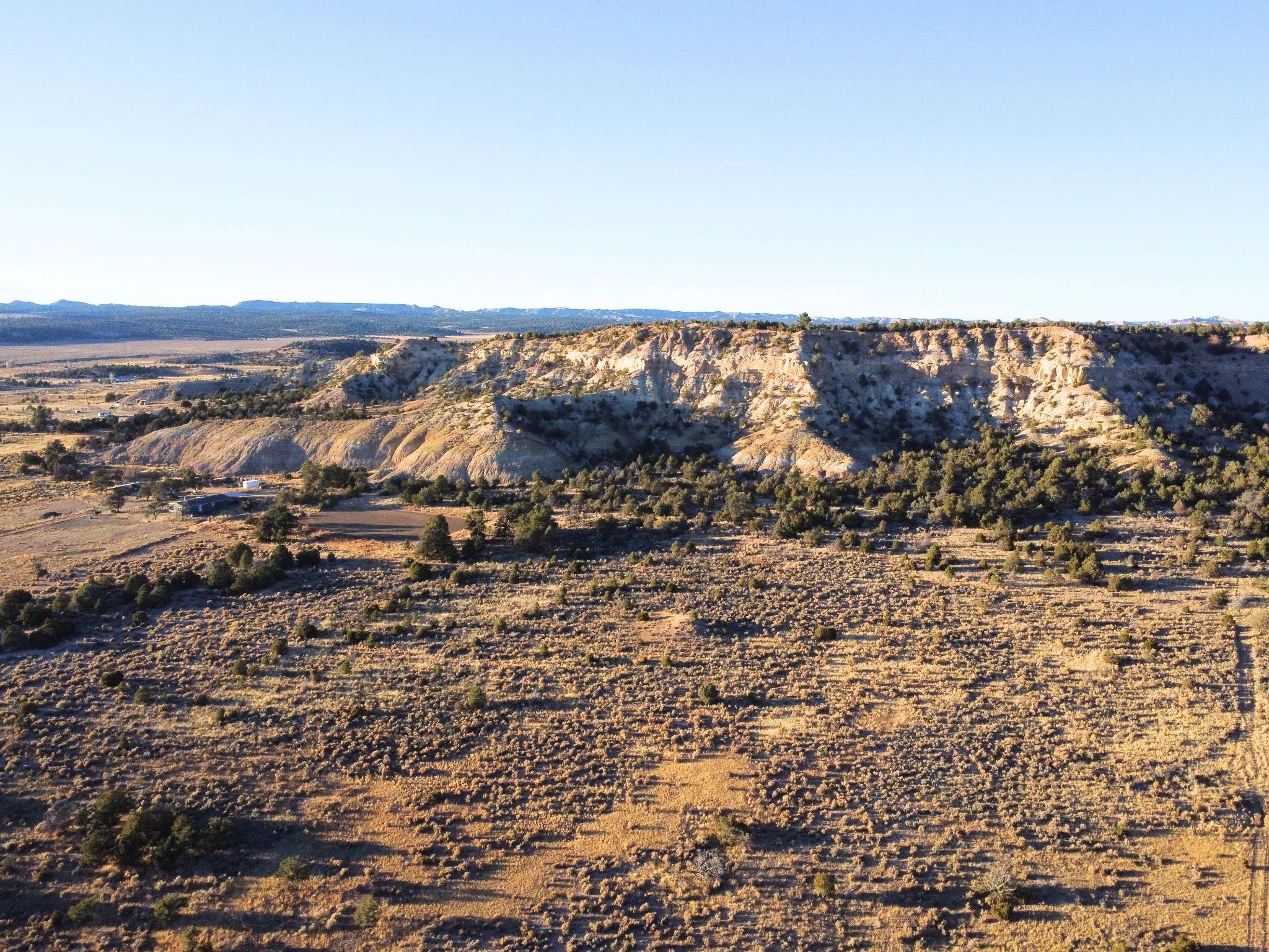 Spacious Desert Living on 6-Acres - Enjoy the Wilderness with & Water Available - Image 1