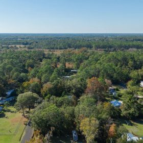 Florida Homesite Opportunity - 0.4 Acres in Crescent City, Water Nearby in Putnam County, FL