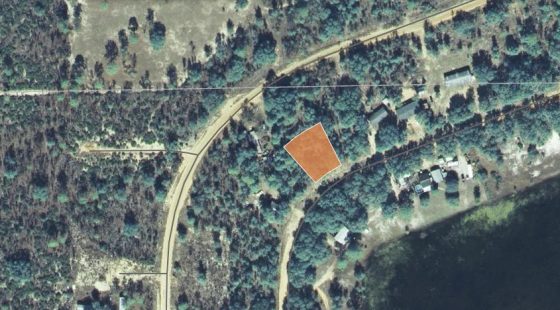 215 LAKE LUCY CRES, INTERLACHEN, FL 32148 in Putnam County, FL