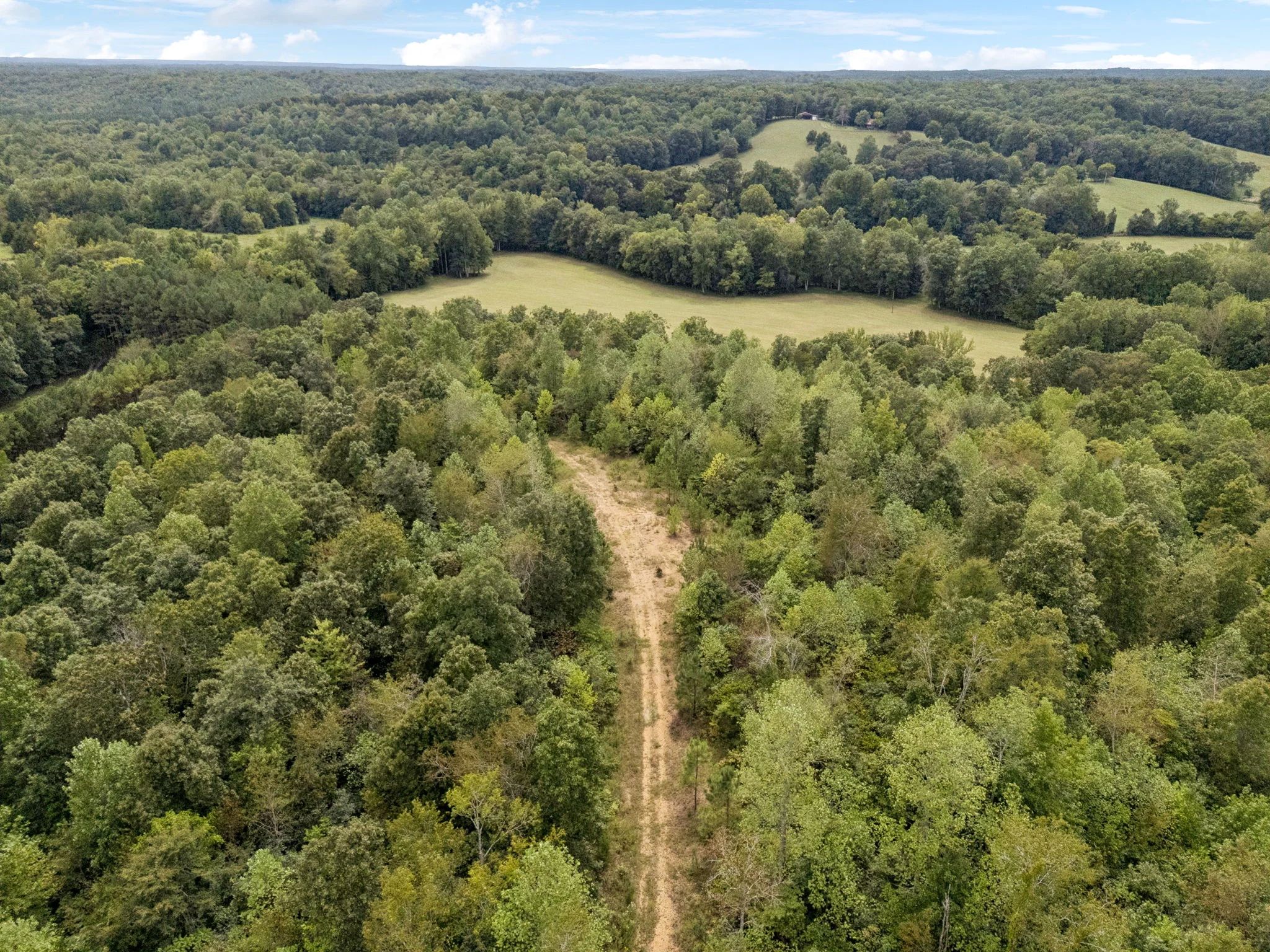 90 Unrestricted Hunting/Recreational Acres 1.25 Hours From Nashville - Image 3